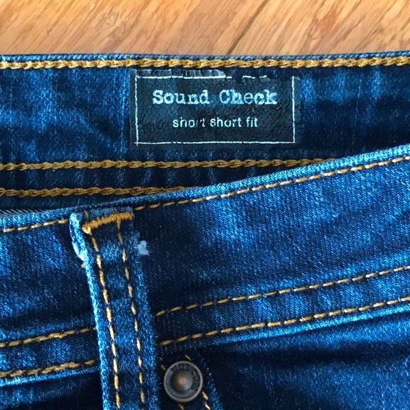 Volcom Blue Denim Sound Check Shorts Size 5 (Juniors) - Picture 5 of 7